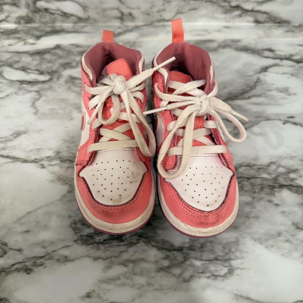 Jordan High Tops - Picture 2 of 4